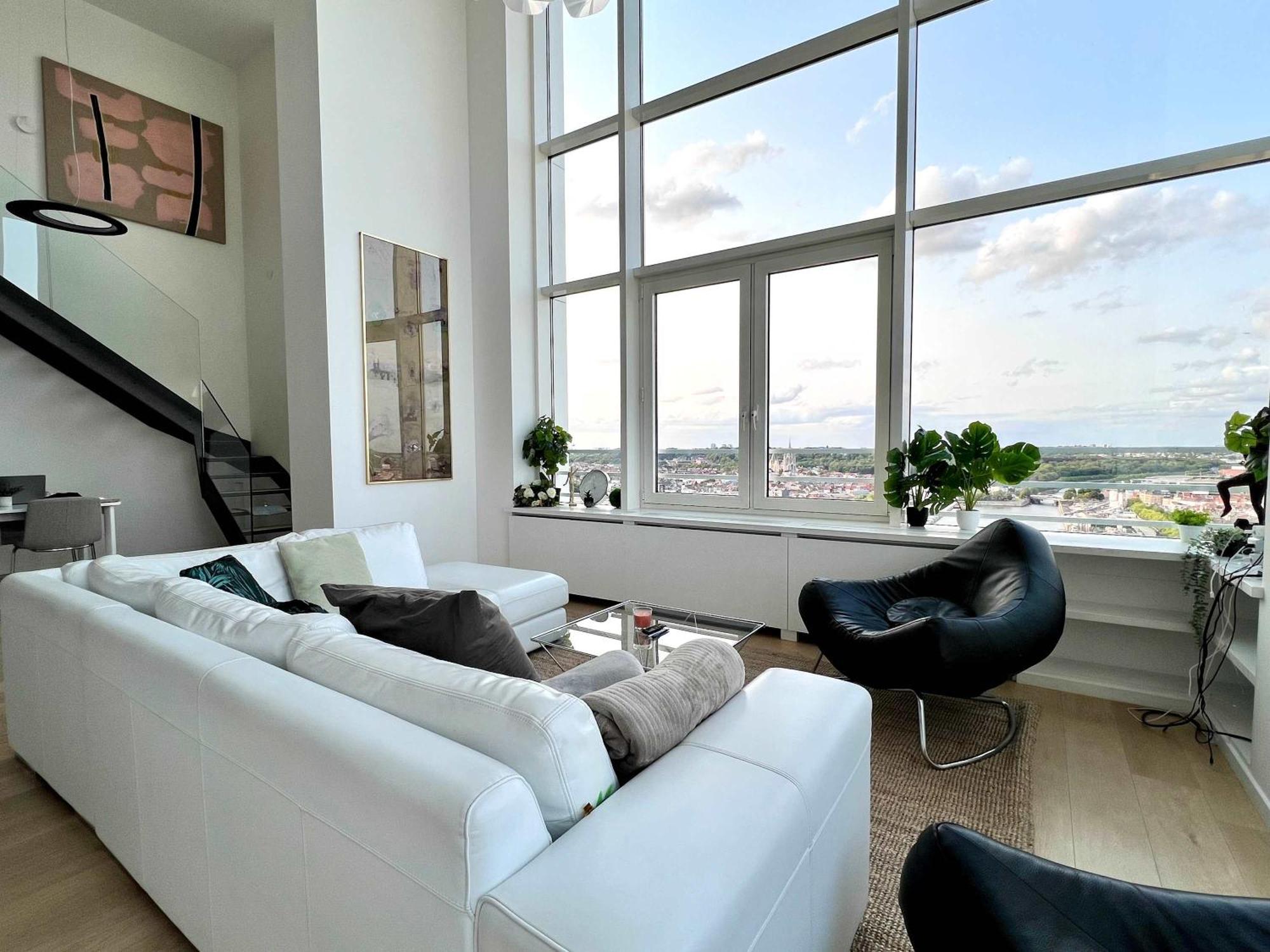 Penthouse 220 M2 With Stunning View Over Apartment Brussels