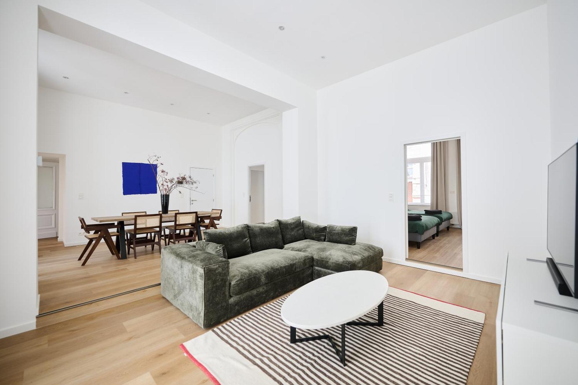 Toison D'or & Sauna Apartment *