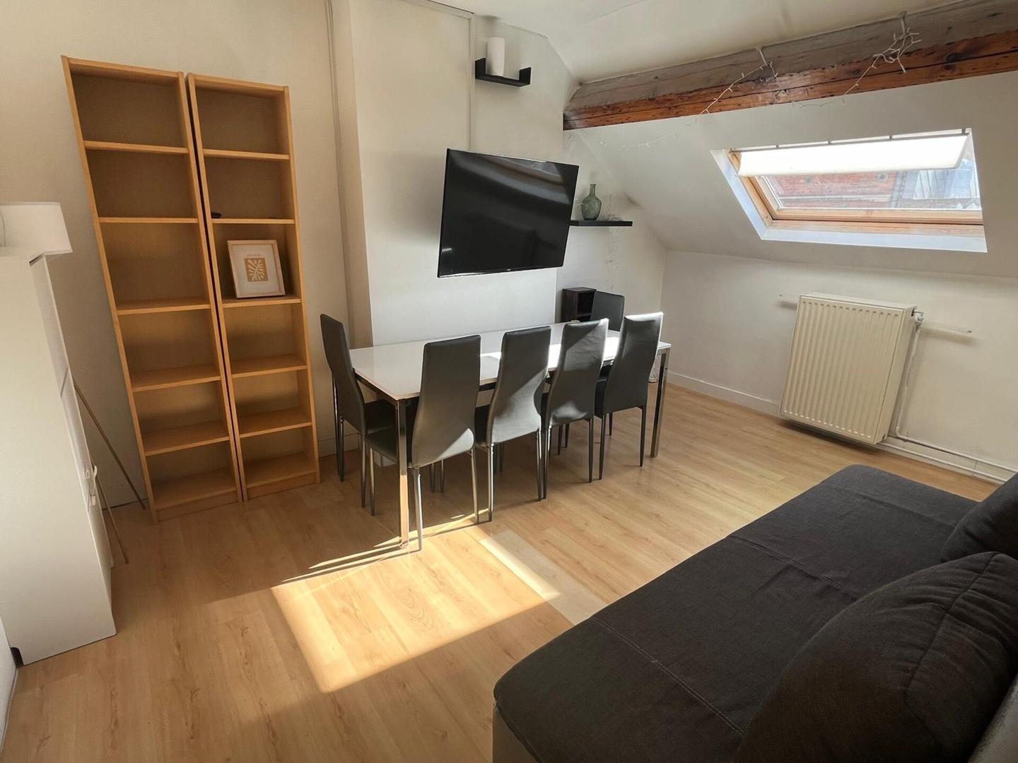 European District Aparthotel