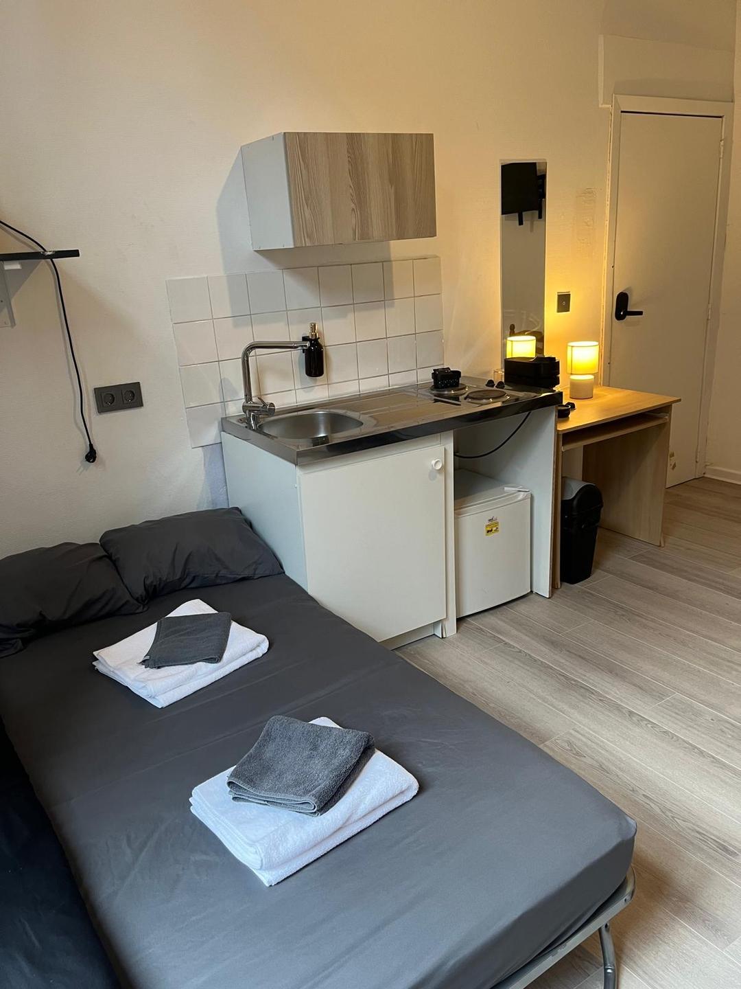 European District Aparthotel