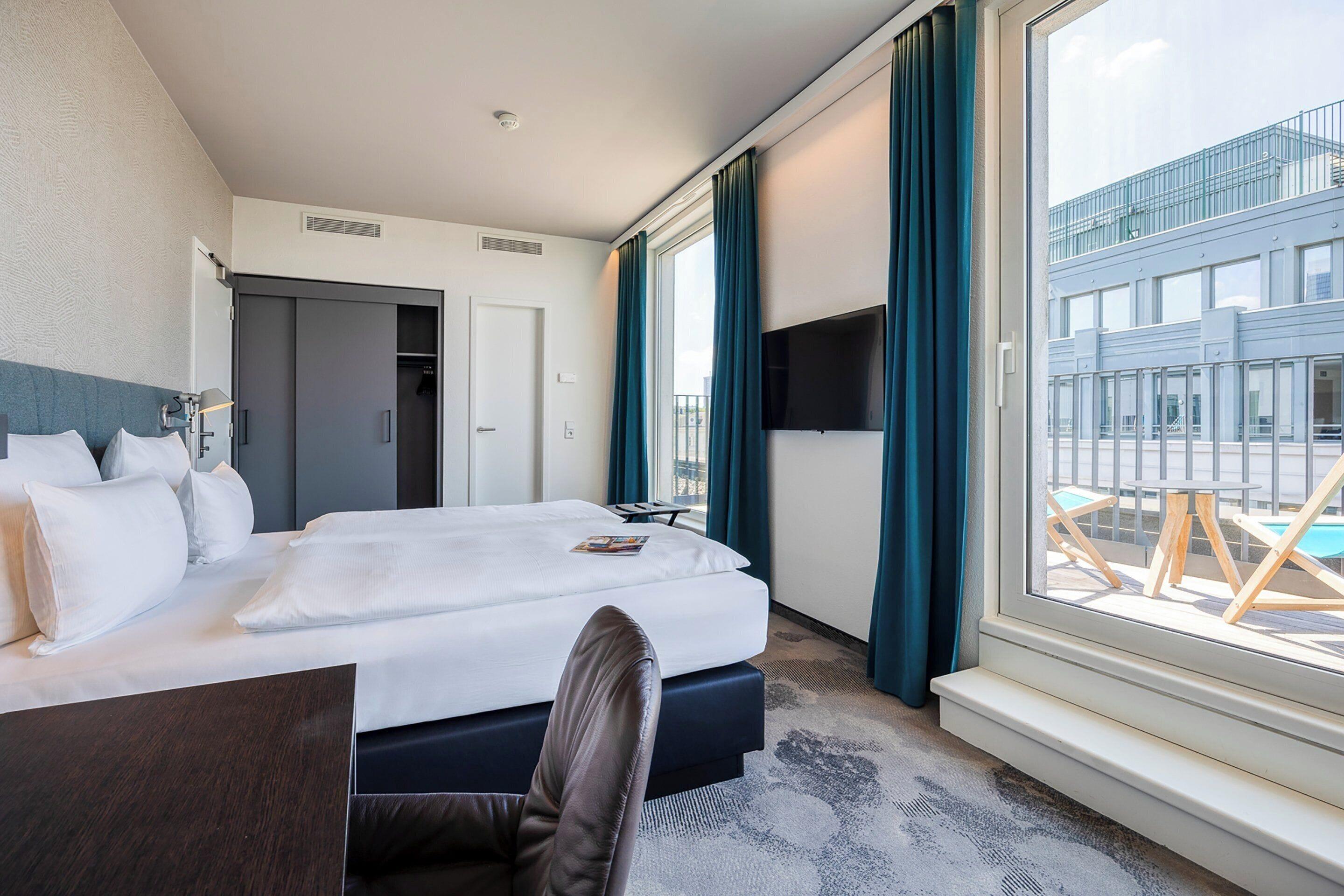 Hotel One