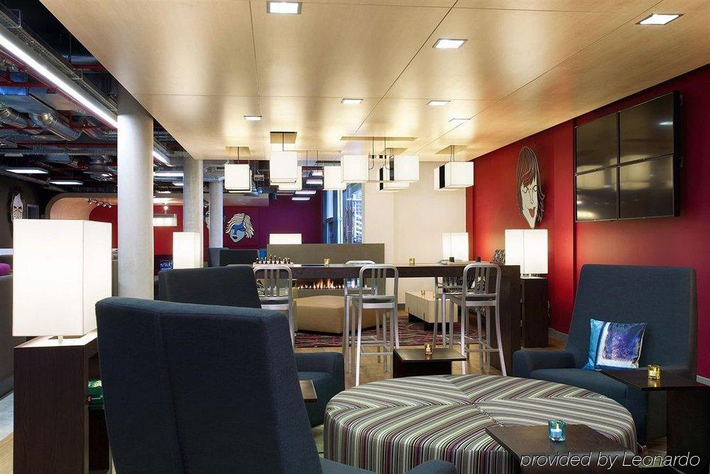 Khách sạn Aloft Schuman 3*