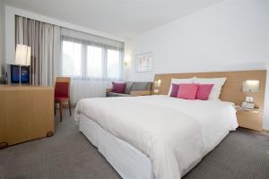 Khách sạn Novotel Off Grand Place 4*