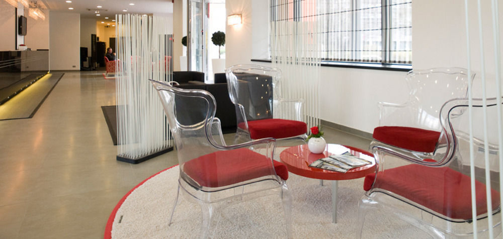 Ramada Brussels Hotel 4*