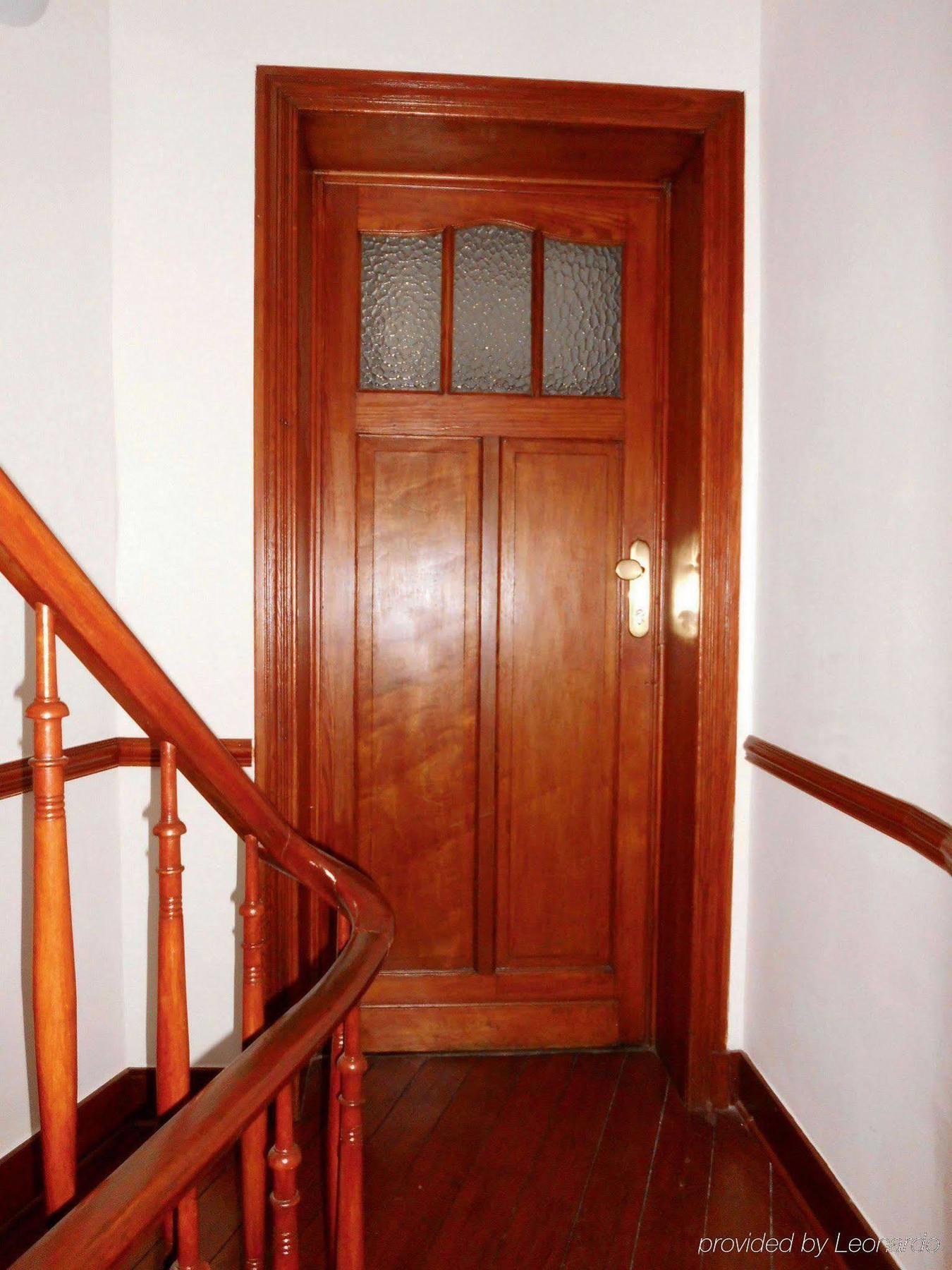 & Housingbrussels * Brussels