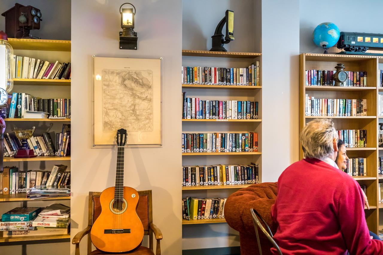 Train Hostel Schaerbeek