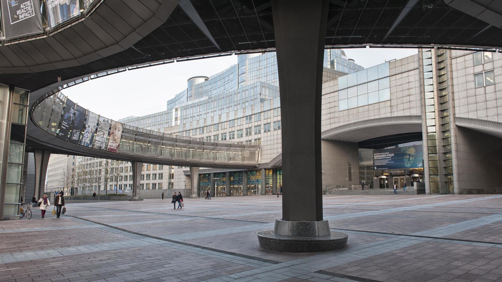 Khách sạn Aloft Schuman 3*