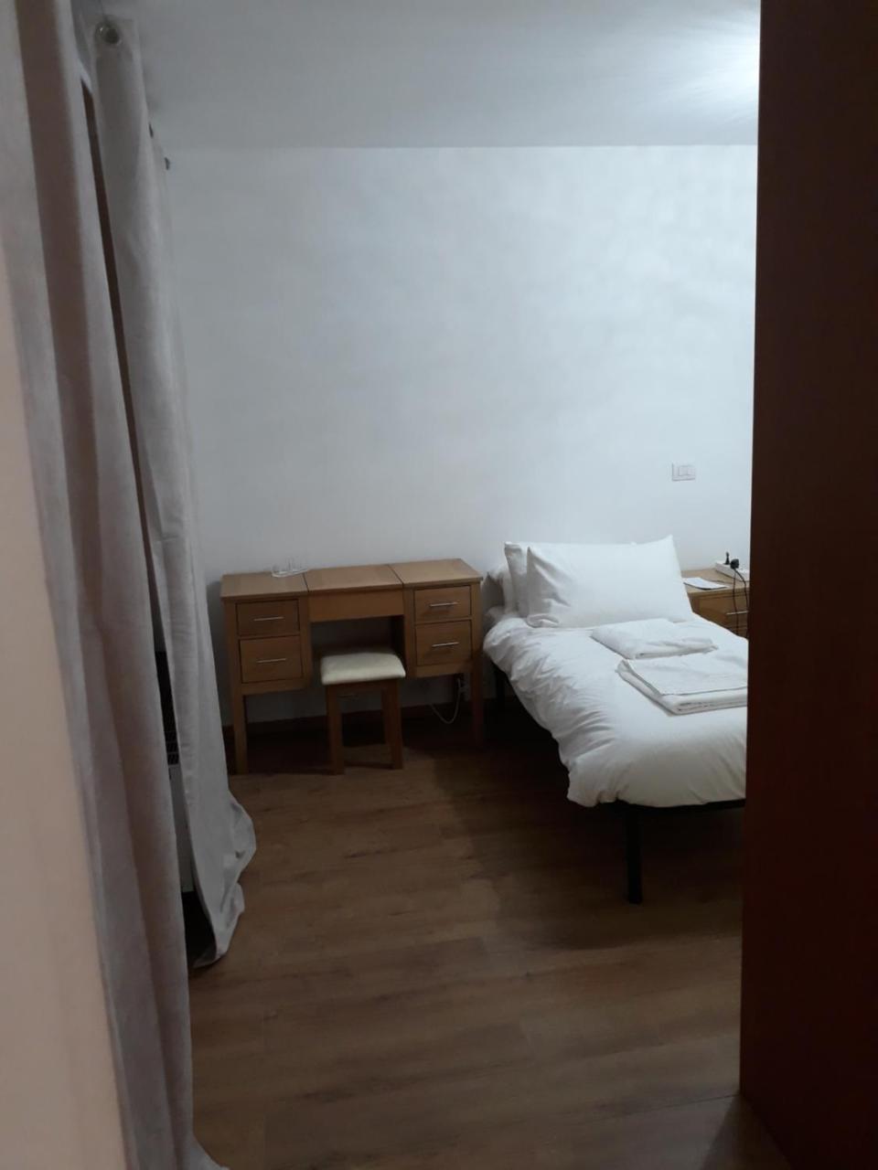 Parvis De Saint-gilles Apartment *