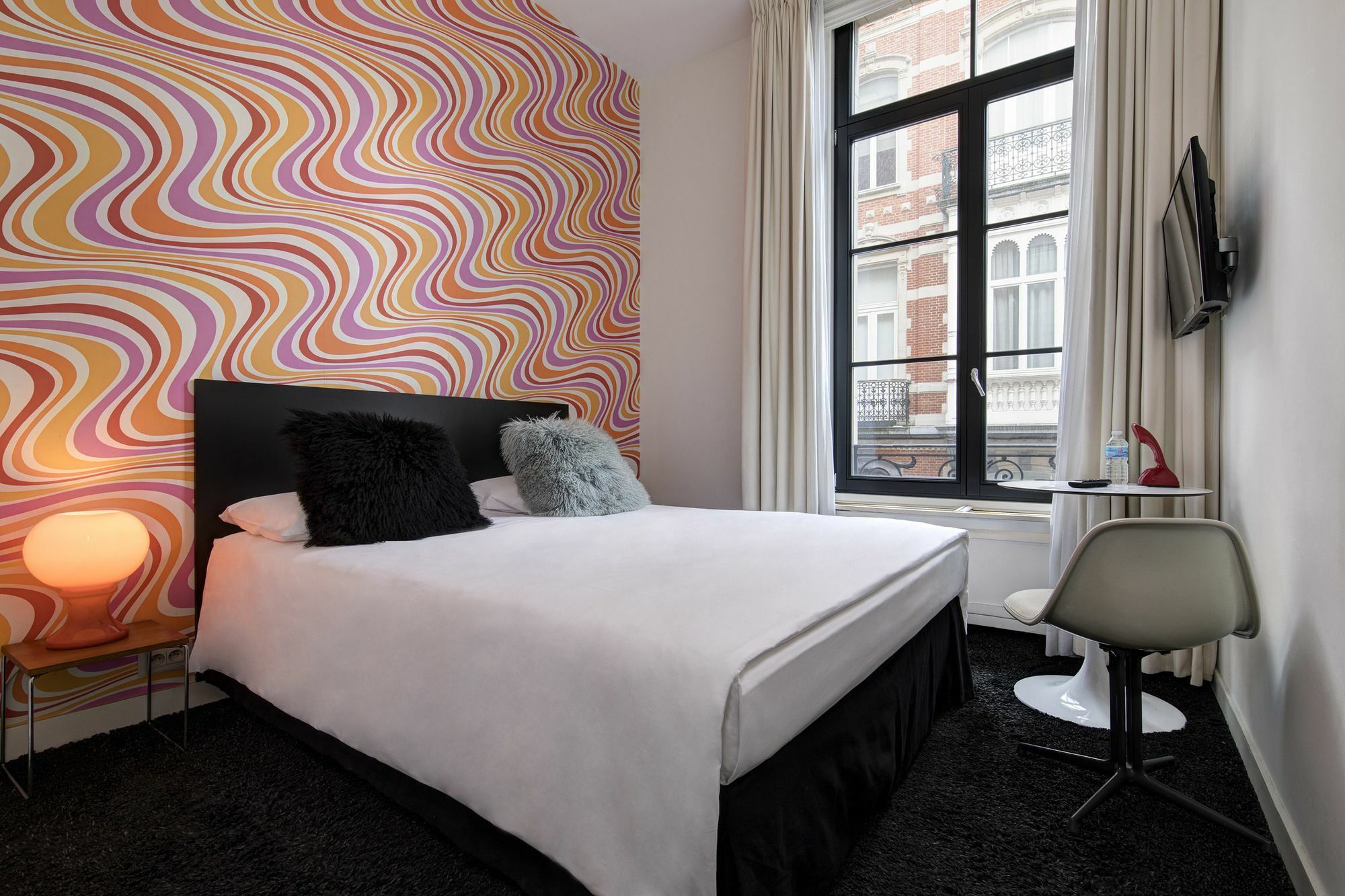 Vintage Brussels Hotel 3*