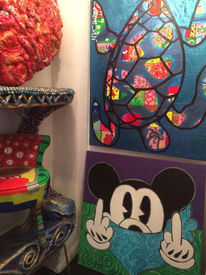 Favela Chic Cultural Atelier Homestay