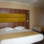Sun Hotel