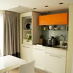 B-aparthotel Grand Place 4* Brussels