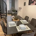 Appartement Exclusive Two-level With Private Terrace On The Canal Brussel