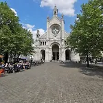 Exclusive Two-level With Private Terrace On The Canal Brussel