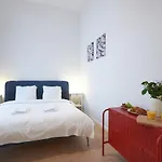 South Cosy Residence