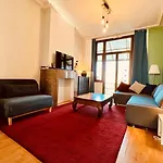 Cozy, Comfortable Apt, Well Located - Eu Ulb Vub Appartement *
