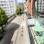 Cozy 2 Bedroom Apartment - Metro Montgomery