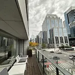 3 Bedroom Apartment In City Center With Balcony View