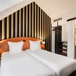 Aris Grand Place Hotel