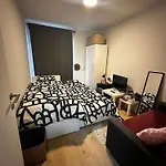 Alexanor Cosy Private In A Shared Accommodatie bij particulieren Brussel