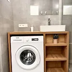 Comfortable Studio In Brussels 35M² Terrace With Bbq