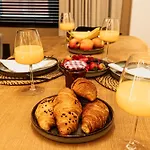 Golden Dove Luxury Appartement *