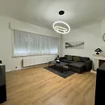 Appartement Avec Jardin Et Jacuzzi - Koekelberg