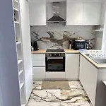 Cosy Et Moderne Brussel