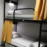 Hostel Hi Brussels Jacques Brel Hostel