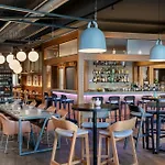 Moxy Brussels City Center