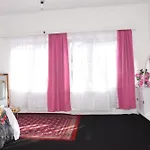Appartement Confort Accueillant 8 A 10 Personnes - Hebergement Touristique A Bruxelles