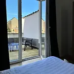 Midi Apartment