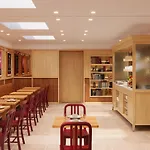 9Hotel Chelton