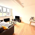 Ulb & Cambre Cosy Duplex