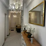 Design Avec Jardin Sur Avenue Louise 499 Brussels