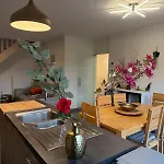 Atomium Victory