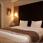 B-aparthotel Grand Place 4* Brussels