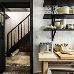 La Maison Haute Guesthouse