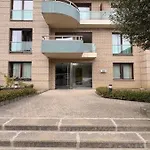 Modern Studio With Terrace Woluwe-Saint-Lambert