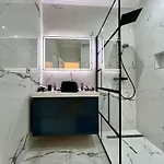 Apartment Family Cosy For Up To 9 Guests Near Midi Station *