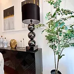 Apartment Family Cosy For Up To 9 Guests Near Midi Station Brussels