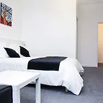 Hotel Satellite 2*