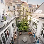 Hi Brussels Jacques Brel Hostel Brussels