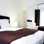 Theater Hotel