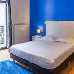 Hotel Theater 2*