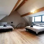 Parlamentarium Apartment