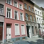 C.47 Brussels Lodges