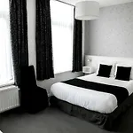 Hotel Tracotel Inn