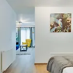 Royal Arts-Loi Studio