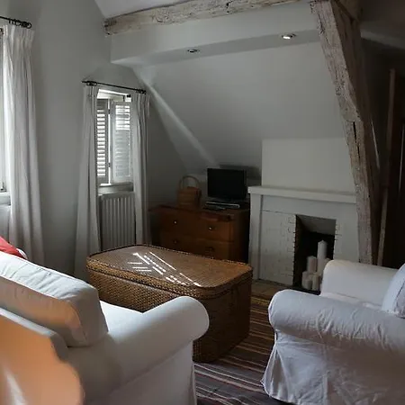 Rempart Homestay Brussels